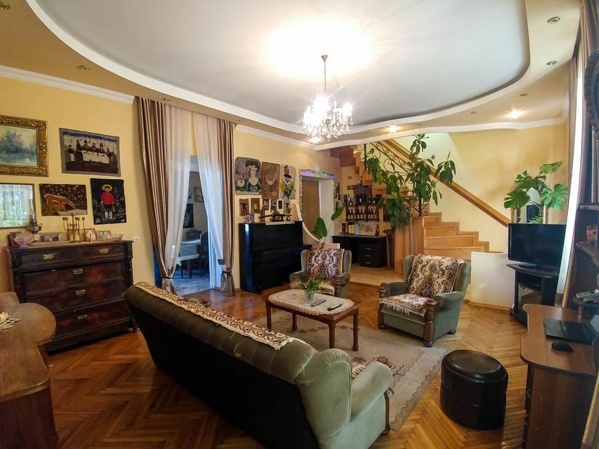 Family Hotel Parajanov Tbilisi Exterior foto